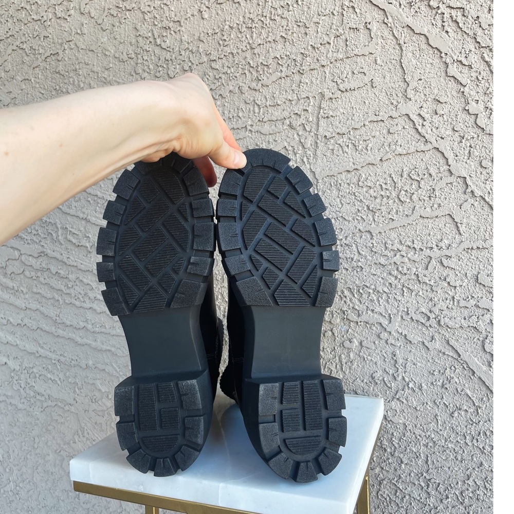 MANGO MNG Black Faux Leather Track Lug Sole Pull On Platform Boots Sz 38 US 7.5 - Picture 11 of 12